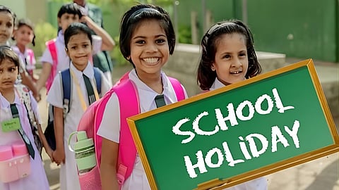 January 2026 School Holidays : जानेवारी महिन्यात शाळांना सुट्ट्याच सुट्ट्या; पालकांनो, ट्रिपचे नियोजन करताय ना?