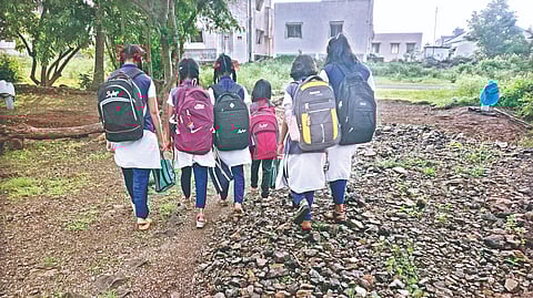 School bag weight rules