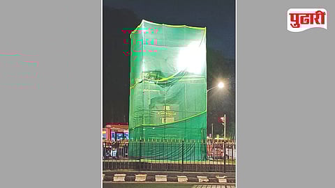 Balasaheb Thackeray statue