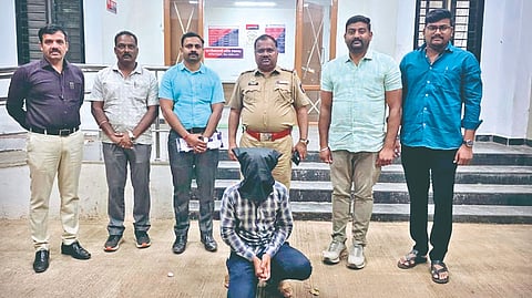 Solapur Theft: घरफोडी करणाऱ्या अट्टल चोरट्यास अटक