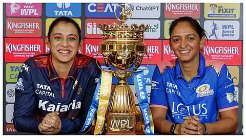 MI vs RCB Live WPL : आरसीबीचा शेवटच्या षटकात थरारक विजय, डी क्लार्कची झुंजार खेळीसमोर मुंबई इंडियन्स हतबल