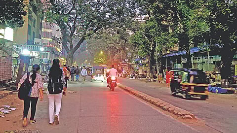 Kandivali street lights issue