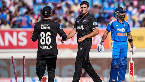 IND vs NZ 3rd ODI : इंदूरमध्ये न्यूझीलंडचा ऐतिहासिक विजय! भारताचा बालेकिल्ला ढासळला; किवींचा प्रथमच मालिका विजय