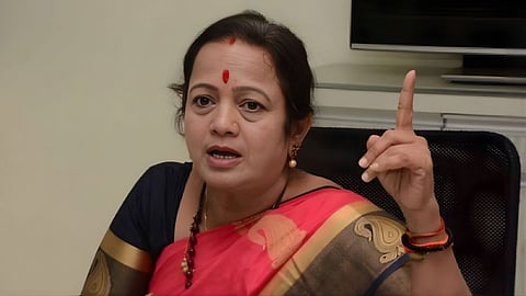 Kishori Pednekar |  ठाकरे शिवसेना गटनेतेपदी किशोरी पेडणेकरांची निवड 