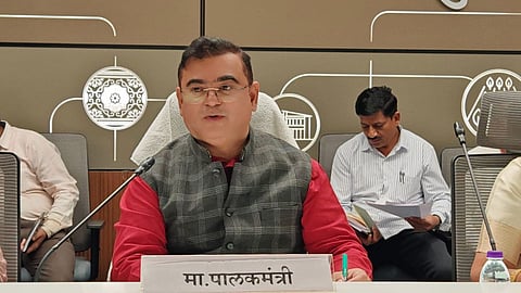 Dhule News : धुळे जिल्ह्याच्या विकासाला गती! ४७२ कोटींच्या आराखड्याला मंजुरी