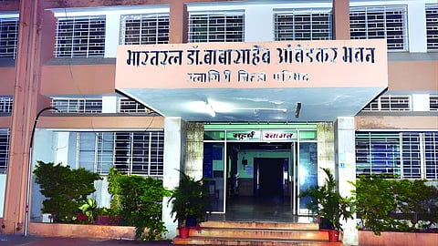 Ratnagiri ZP Election News : जिल्ह्यात 150 जणांची रणांगणातून माघार, झेडपी गटातून 49 तर पं.स.च्या रिंगणातून 101 अर्ज मागे