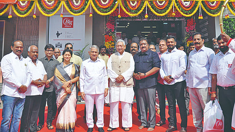 Pedhe Outlet Inauguration