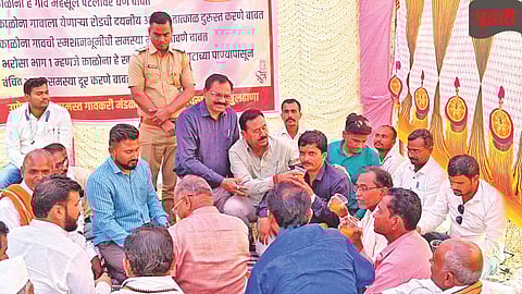 Kalonawadi villagers protest