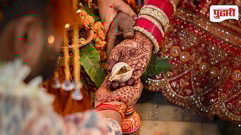 Malvani Lokgeet Maher Sasar