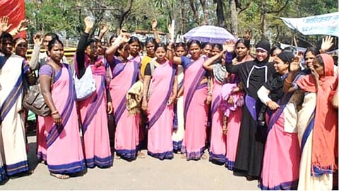 Anganwadi workers protest