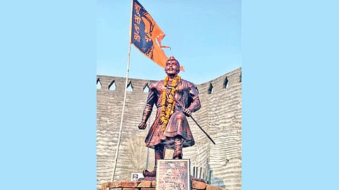 Sambhaji Maharaj statue controversy