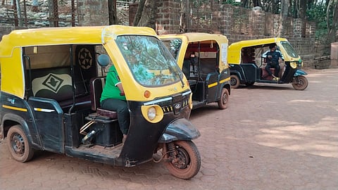 Matheran e-rickshaws strike