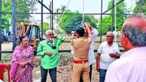 Latur news | मनाई आदेश असलेल्या जागेत अतिक्रमणाचा प्रयत्न