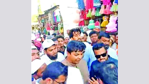 Shahaganj encroachment drive controversy