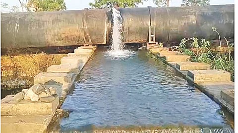 Nanded water pipeline leak