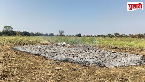 Naigaon Kuntur Harbhara crop fire