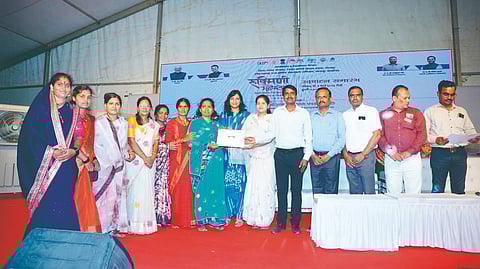 Solapur News: रुक्मिणी महोत्सव उलाढालाची माहिती देण्यास टाळाटाळ