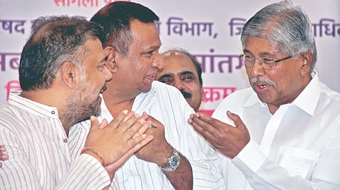 Vishal Patil: भाजपने पराभवाची सवय लावून घ्यावी