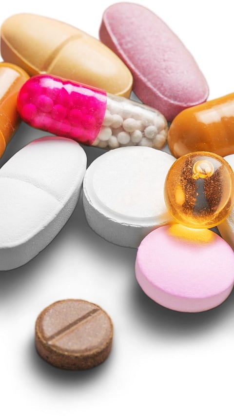 Antibiotics Use | अँटीबायोटिक्सचा वापर करा जपून, जाणून घ्‍या 'अंदाधूंद' वापराचे दुष्‍परिणाम 