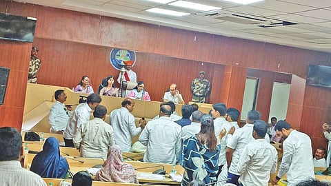 Latur civic administration controversy