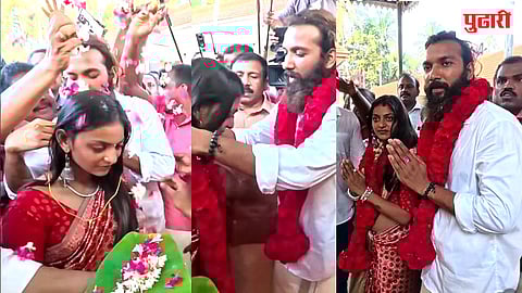 Kumbh Mela girl Monalisa 