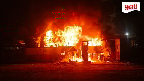 Latur Bus Stand fire news | बस स्थानकात डिझेल भरताना एसटीला भीषण आग; ऑपरेटर गंभीर भाजला