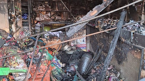 Fire at a 'General Stores' in Gevrai City