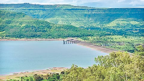 Satara dam water storage