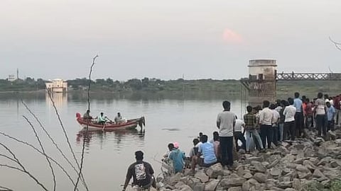 Solapur drowning incident