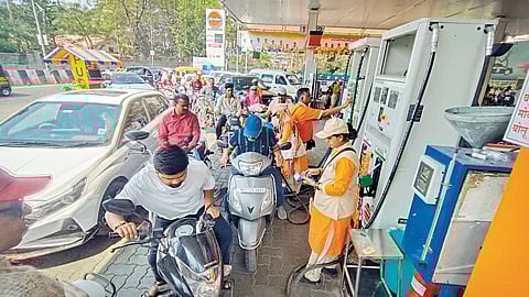 Satara fuel shortage