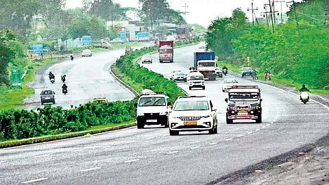 Chiplun Karad Road closure