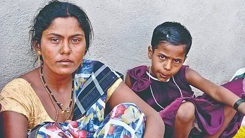 Sangli Crime: रागासोबत दारू चढली, पोटच्या पोरीला लटकवून मारली