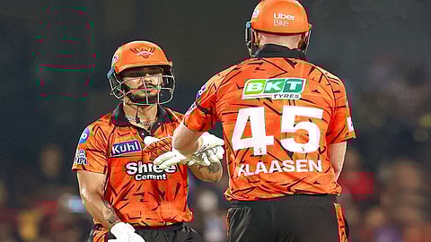 RCB vs SRH LIVE Score |
