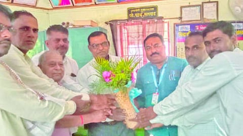 jalna zp school news