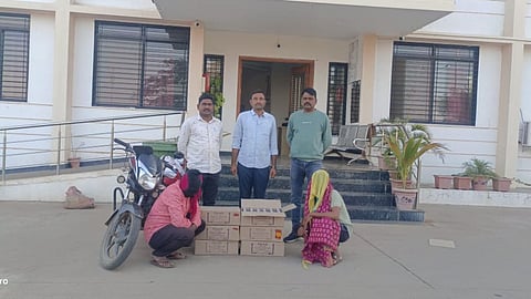 Parbhani News | सावरगाव तांडा येथे पोलिसांचा छापा; ७३ हजारांच्या मुद्देमालासह देशी दारूचे ६ बॉक्स जप्त