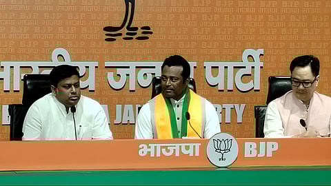 Leander Paes Joins BJP 