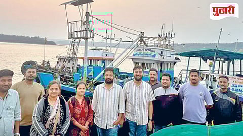Ratnagiri Illegal Fishing Action | जयगड समुद्रात मध्यरात्री 'हाय-स्पीड चेस'! अवैध मासेमारी करणाऱ्या 3 नौका जप्त; थरारक कारवाई