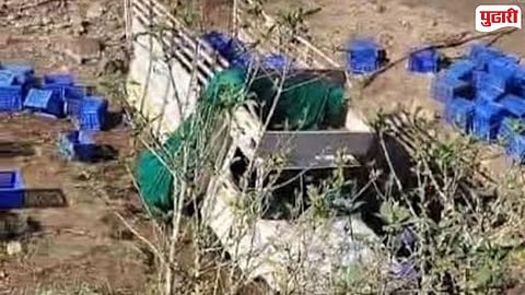 Dharni Paratwada road mishap