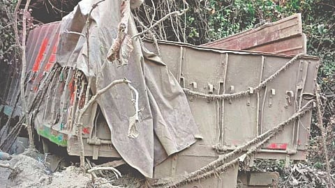 Sindhudurg Accident News