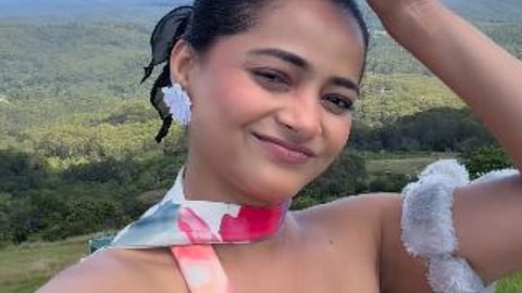 हास्यजत्रेच्या लाडक्या लेकी! शिवालीचा डॅशिंग अंदाज की रसिकाचा मालवणी गोडवा; चाहत्यांची कोणाला पसंती?