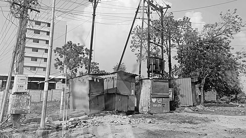 Sangli encroachment issue: आयुक्तांची बदली अन्‌‍ रात्रीत अवतरली 12 खोकी