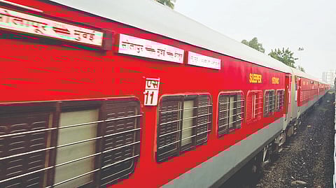 Siddheshwar Express