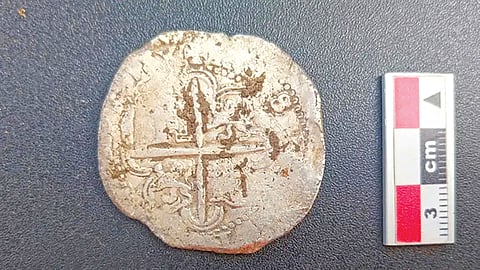 400 year old coin |