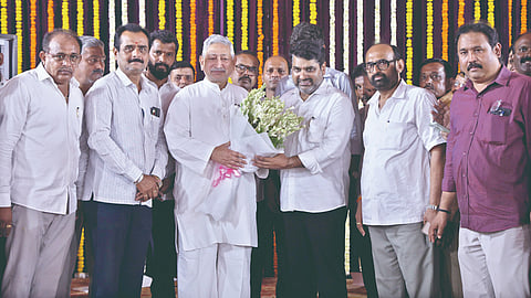 Satej Patil birthday |