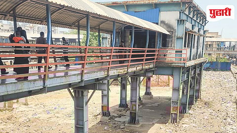 Bandra East Slum Issue