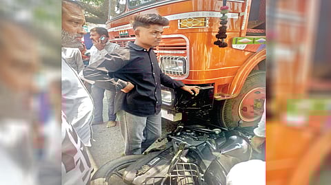 Kumbhoj accident news | 