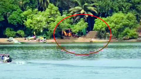 Sindhudurg Sand Mining Mafia Alert 