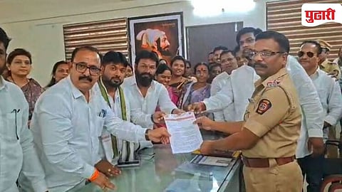 Shivaji Kon Hota Book Controversy