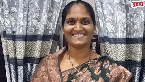 जुन्नर तालुक्यातील निमगाव सावा येथे उष्माघातामुळे रूपाली गाडगे या शेतकरी महिलेचा मृत्यू झाला.