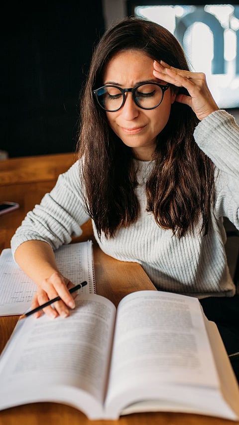 Study Tips | अभ्यास लक्षात राहत नाही? 'Active Recall' ची 'ही' सोपी ट्रिक वापरून पाहा! 